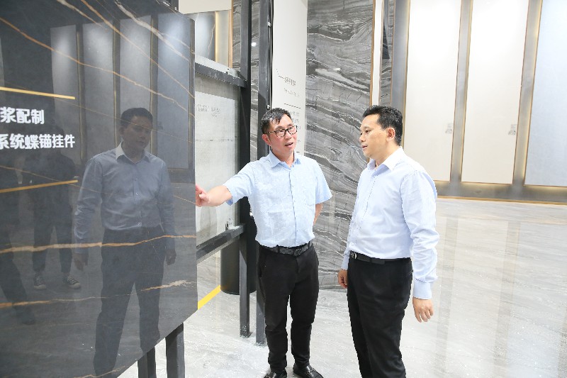 中建裝配設計院溫啟彬院長一行蒞臨金牌企業(yè),(圖5) 中建裝配設計院溫啟彬院長一行蒞臨金牌企業(yè),(圖5)