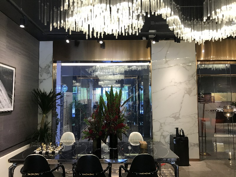 走在潮流前端，SCAVOLINI、KEYE門店都在用它！