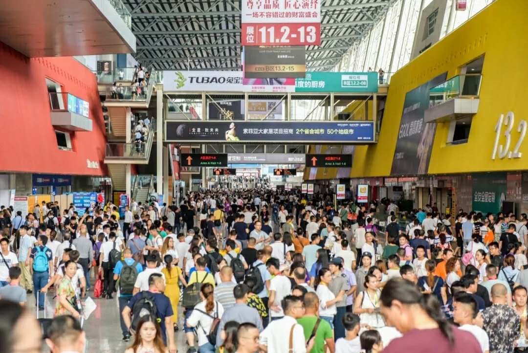 直擊廣州建博會(huì)——德利豐大巖板玩出新高度 開(圖1) 直擊廣州建博會(huì)——德利豐大巖板玩出新高度 開(圖1)