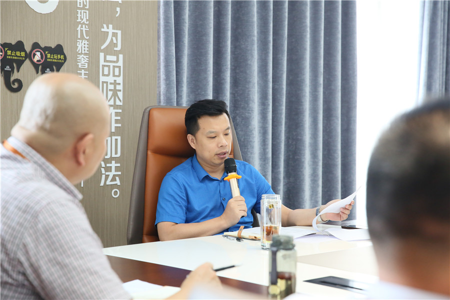 創(chuàng)新突圍 勢達(dá)目標(biāo)——德利豐家居7月總結(jié)會(huì)圓滿(圖8) 創(chuàng)新突圍 勢達(dá)目標(biāo)——德利豐家居7月總結(jié)會(huì)圓滿(圖8)